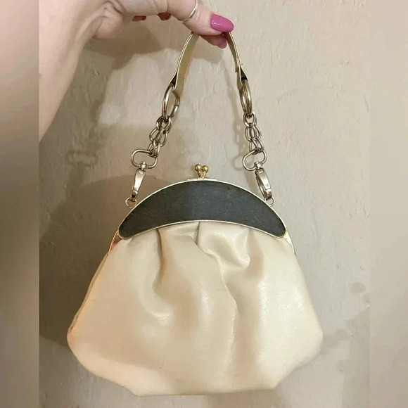 Vintage Handbags - Vintage 80’s Chain Purse Wristlet Shoulder Bag 90’s Kitsch